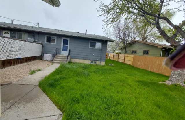 1620 Elaine St. Gallery 2