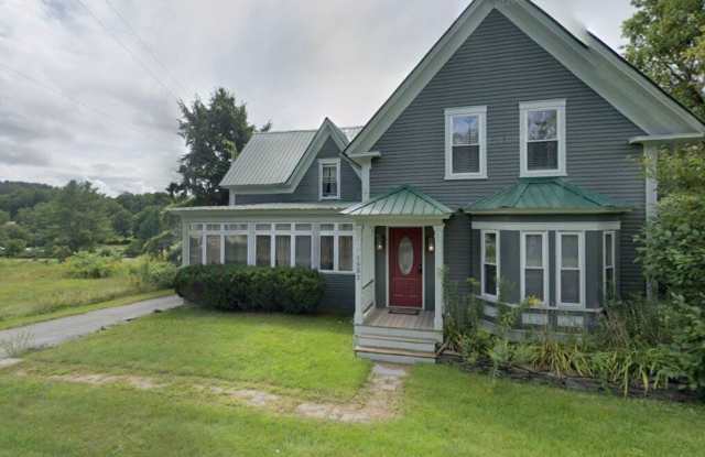 Short-term, pet-friendly, Ski Retreat in Quechee, VT Gallery 2