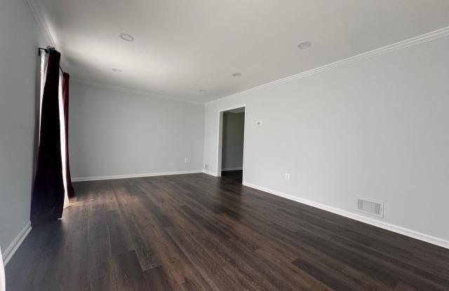 1717 FALLSWAY Drive Gallery 4