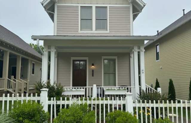 1073 Rochelle Avenue photos photos