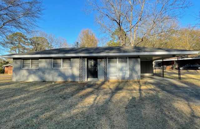 3801 Bienville Rd Montgomery, AL 36109-4545 photos photos
