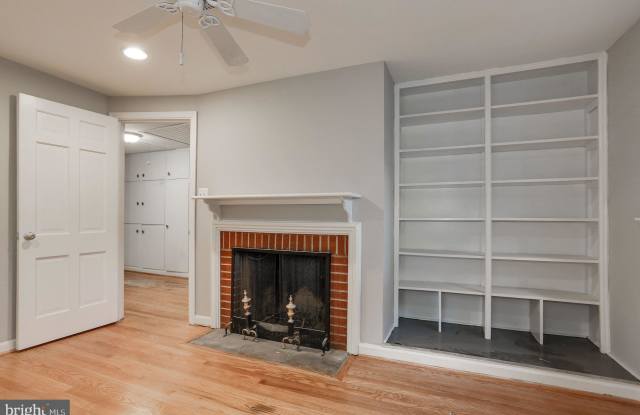 3025 MILITARY ROAD Gallery 4