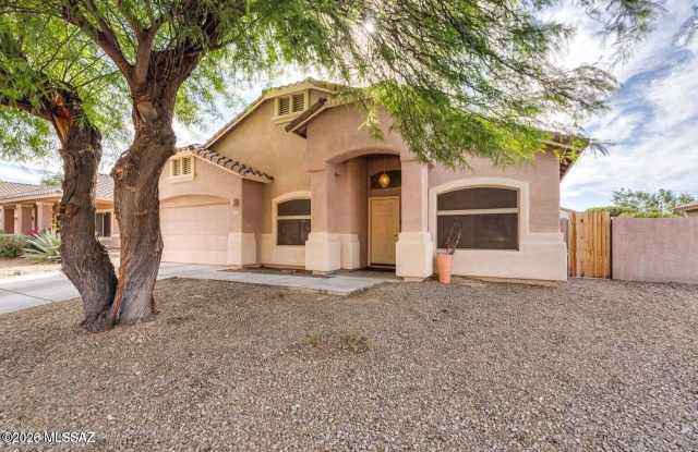 7473 N Clemens Way Gallery 1