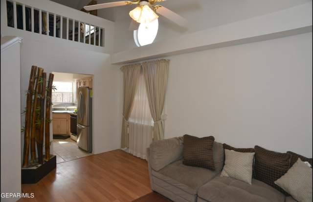 7528 LUZ DE LUMBRE Avenue Gallery 4