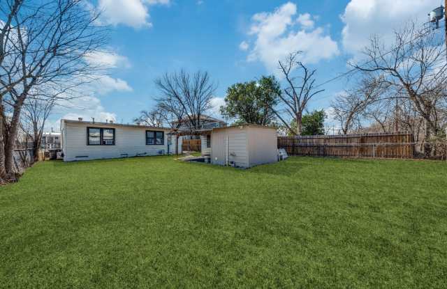 2307 Basse Gallery 2