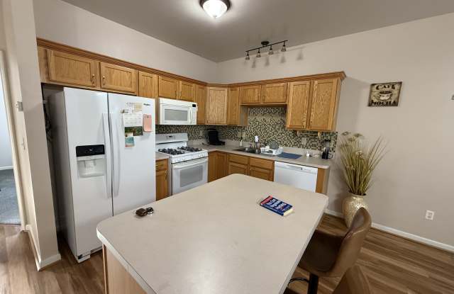 332 South Roessler Street - 1 Gallery 2