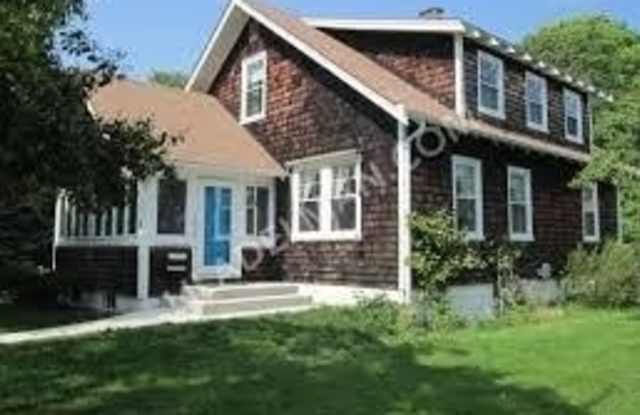 79 Green Lane photos photos