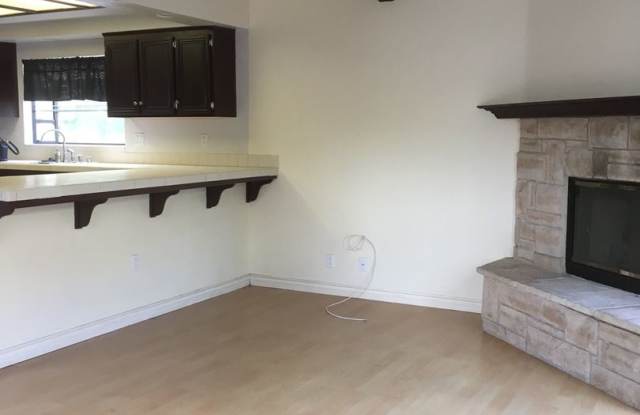 18424 Keswick Street #20 Gallery 2
