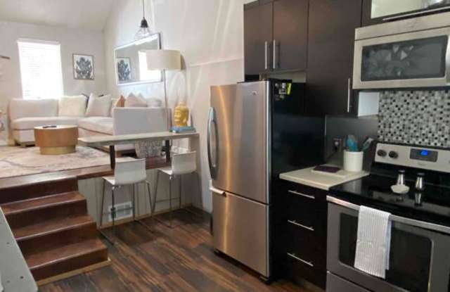 613 N 200 W - 613 North 200 West, Salt Lake City, UT 84103