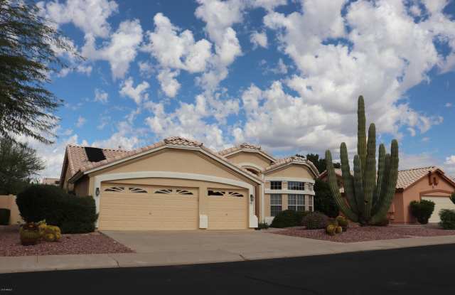 6946 W ROBIN Lane Gallery 2