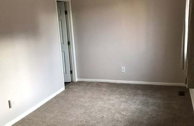4220 S Mobile Cir A Gallery 4