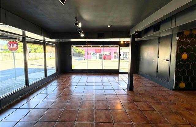 3150 CALHOUN Street Gallery 3