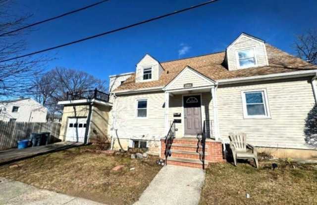 2505 Girard Pl photos photos