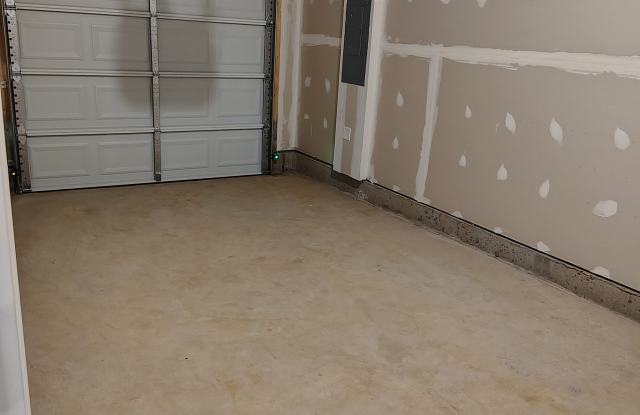 151 Rae Ct Gallery 3