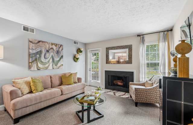 Cherry Knoll Apartments Gallery 3