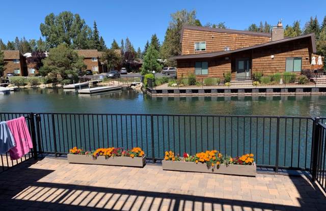 Secure your boat dock before summer!  Unfurnished 3 bed, 2 bath condo with marina and mountain views! photos photos