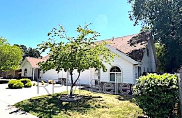 4534 Whitney Ave photos photos