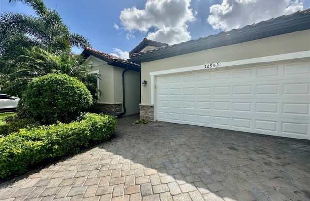 12952 Broomfield Lane photos photos