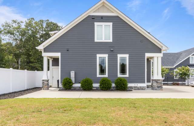 Studio Garage Apartment photos photos