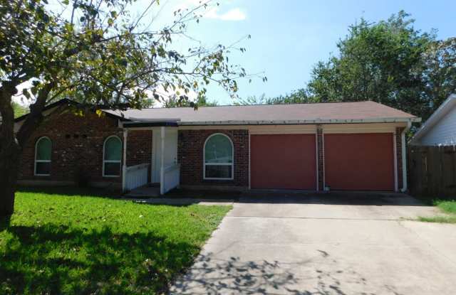 2613 Baxter Dr Gallery 3