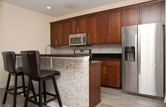 14620 SW 15th Street, Pembroke Pines, FL 33027 photos photos