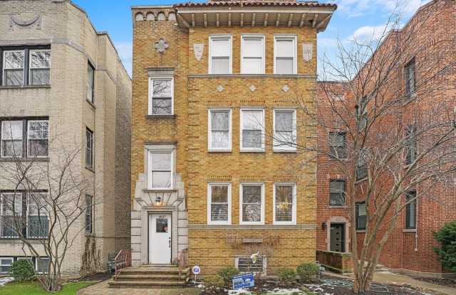 4843 Lee Street - 4843 Lee Street, Skokie, IL 60077