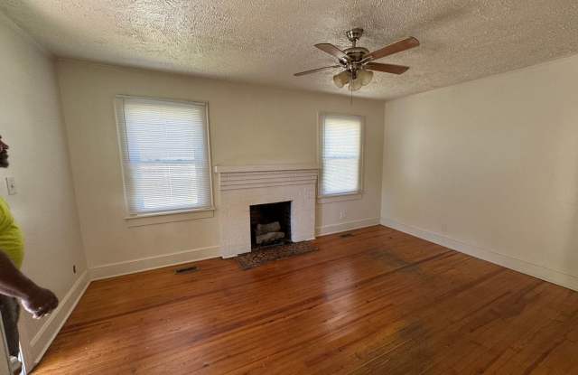 2 Bedrooms with 1 Bath in Shelby, NC Gallery 4