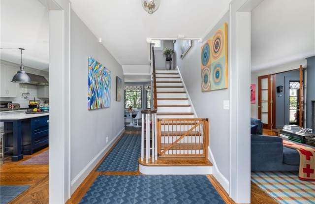 41 Hunter Avenue Gallery 4