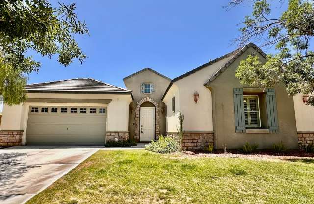 *$500 off first month!* Luxury Summerlin 4 Bedroom Home with Sparkling Pool  Spa photos photos