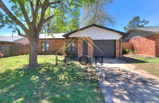 652 West Hillcrest Drive photos photos