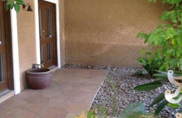 7500 N Via Camello Del Sur -- Gallery 2