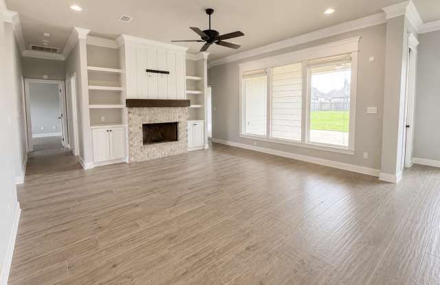 Fabulous Tiburon Home Near BAFB Gallery 3