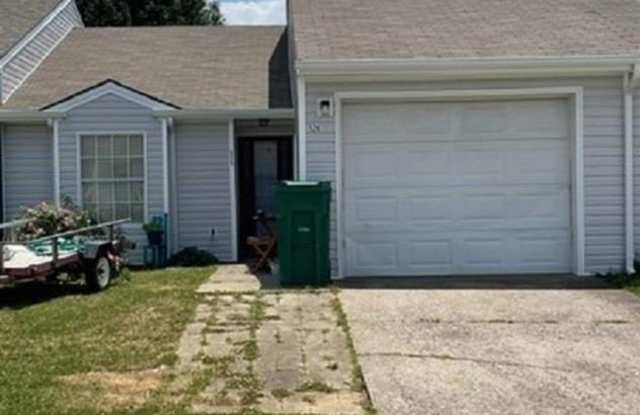 524 Independence Court - 524 Independence Court, Radcliff, KY 40160
