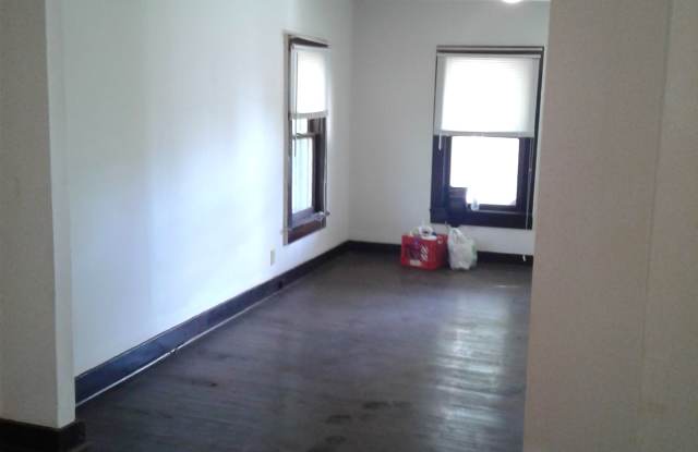 2853 W Olive Gallery 3