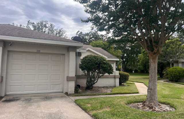 535 AZINGER Circle Gallery 2