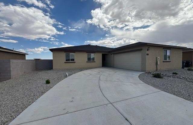 2425 Desi Loop photos photos