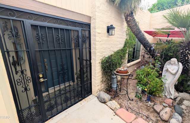 5085 N Camino Del Lazo photos photos