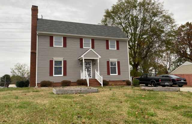 Charming 3-Bedroom Home for Rent – 2202 Holland Ave, Burlington – $1,595/month - 2202 Holland Avenue, Burlington, NC 27217