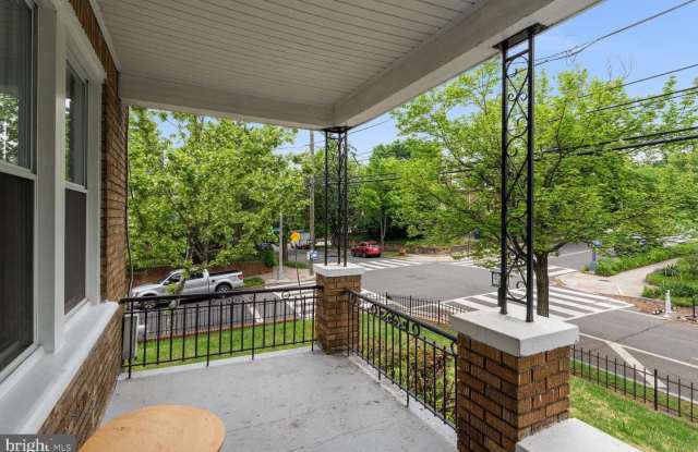 4528 4TH ST NW Gallery 3