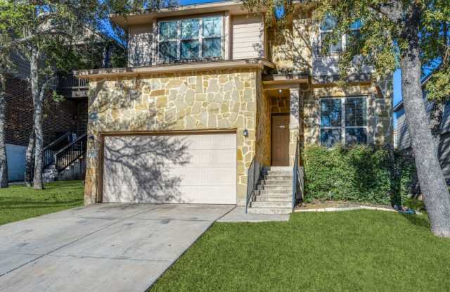 1507 Barons Den Gallery 1