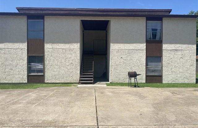 1526 Pine Ridge Drive - C photos photos