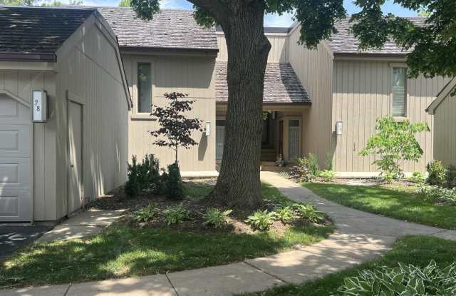 78 FOXWOOD Court photos photos