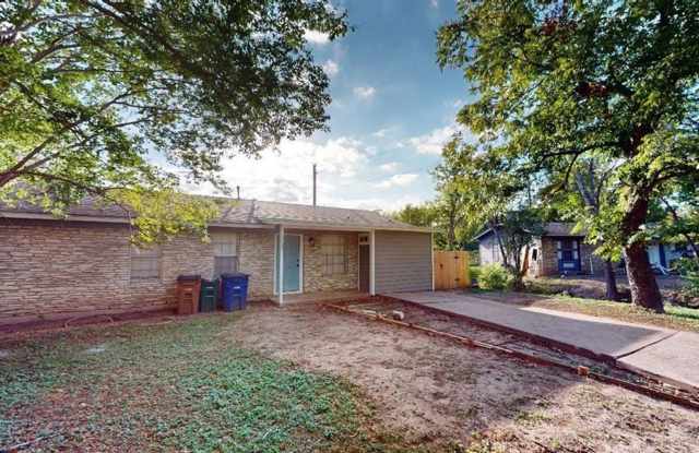 207 Schirra Pl 78753 | 3 Beds 2 Baths 1 Car garage $2195 Gallery 3