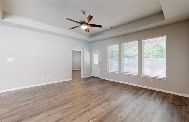 5789 Cerrillos Drive Gallery 4