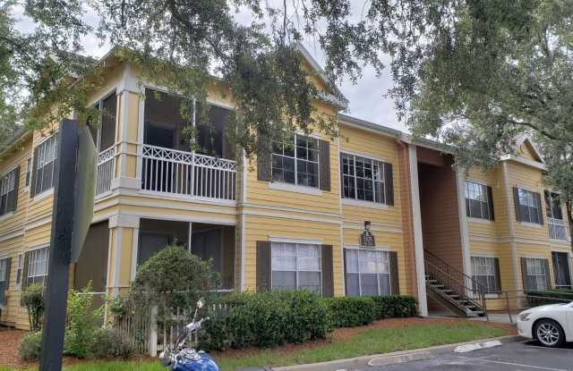 Large 3-Bedroom, 2-Bath Condo with Solarium in Park Central! photos photos