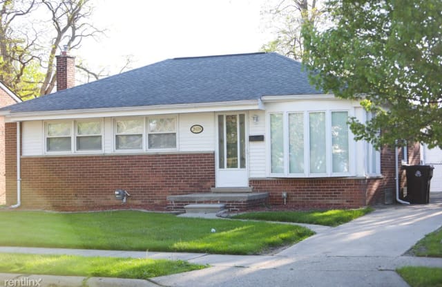 28039 Bohn St - 28039 Bohn Street, Roseville, MI 48066
