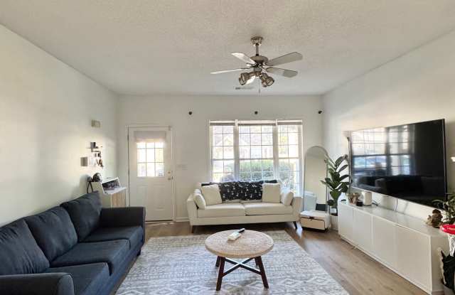 10975 Wittenridge Dr Gallery 4