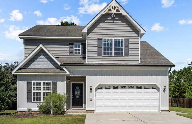 Welcome to Wedgefield Circle! - 210 Wedgefield Circle, Onslow County, NC 28454