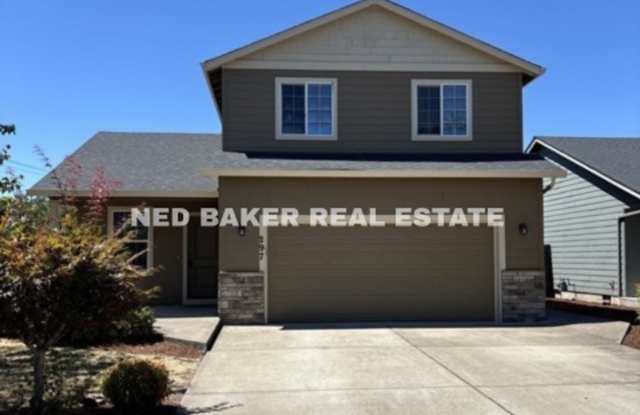 4Bd/2.5Ba Two Story House - Available to View! photos photos
