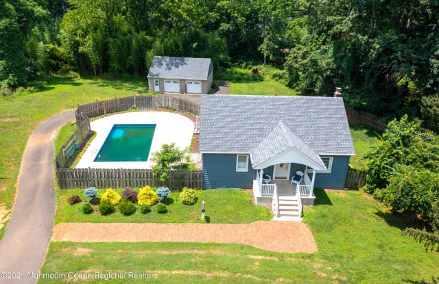 65 Hurleys Lane - 65 Hurleys Lane, Lincroft, NJ 07738